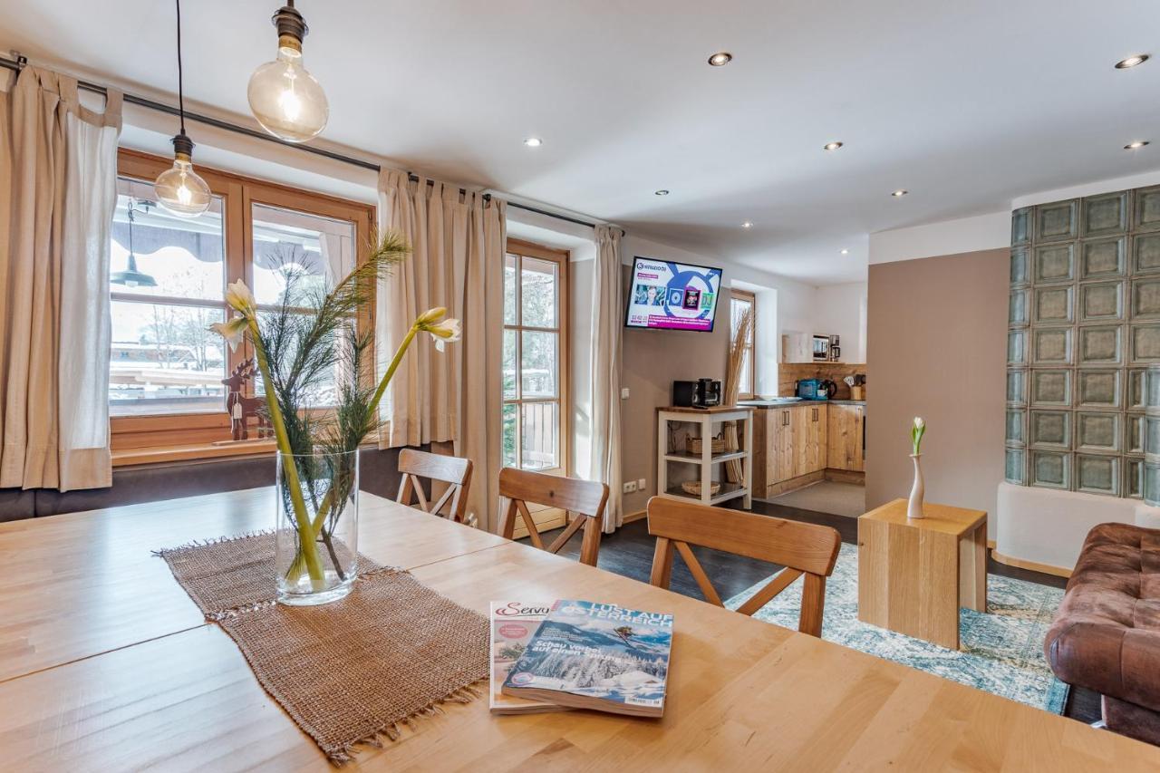 Active Chalet Maria Alm am Steinernen Meer Bagian luar foto