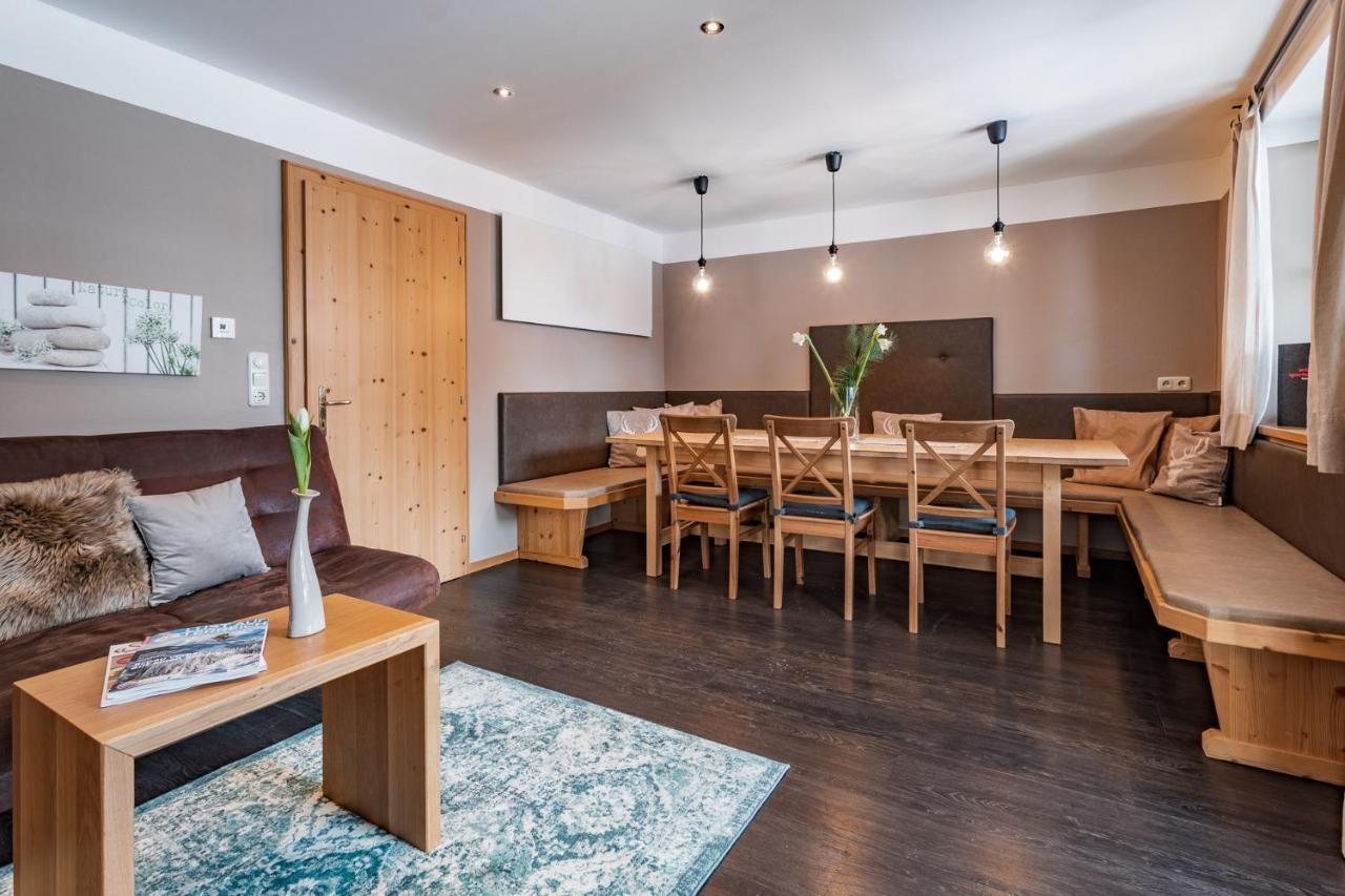 Active Chalet Maria Alm am Steinernen Meer Bagian luar foto