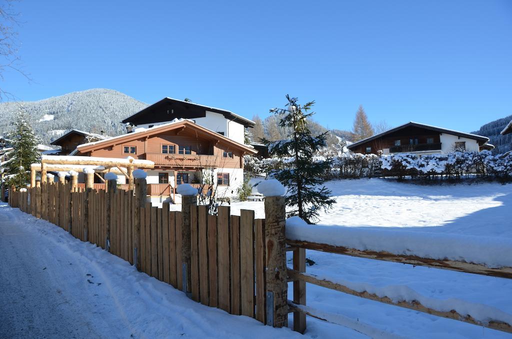 Active Chalet Maria Alm am Steinernen Meer Ruang foto